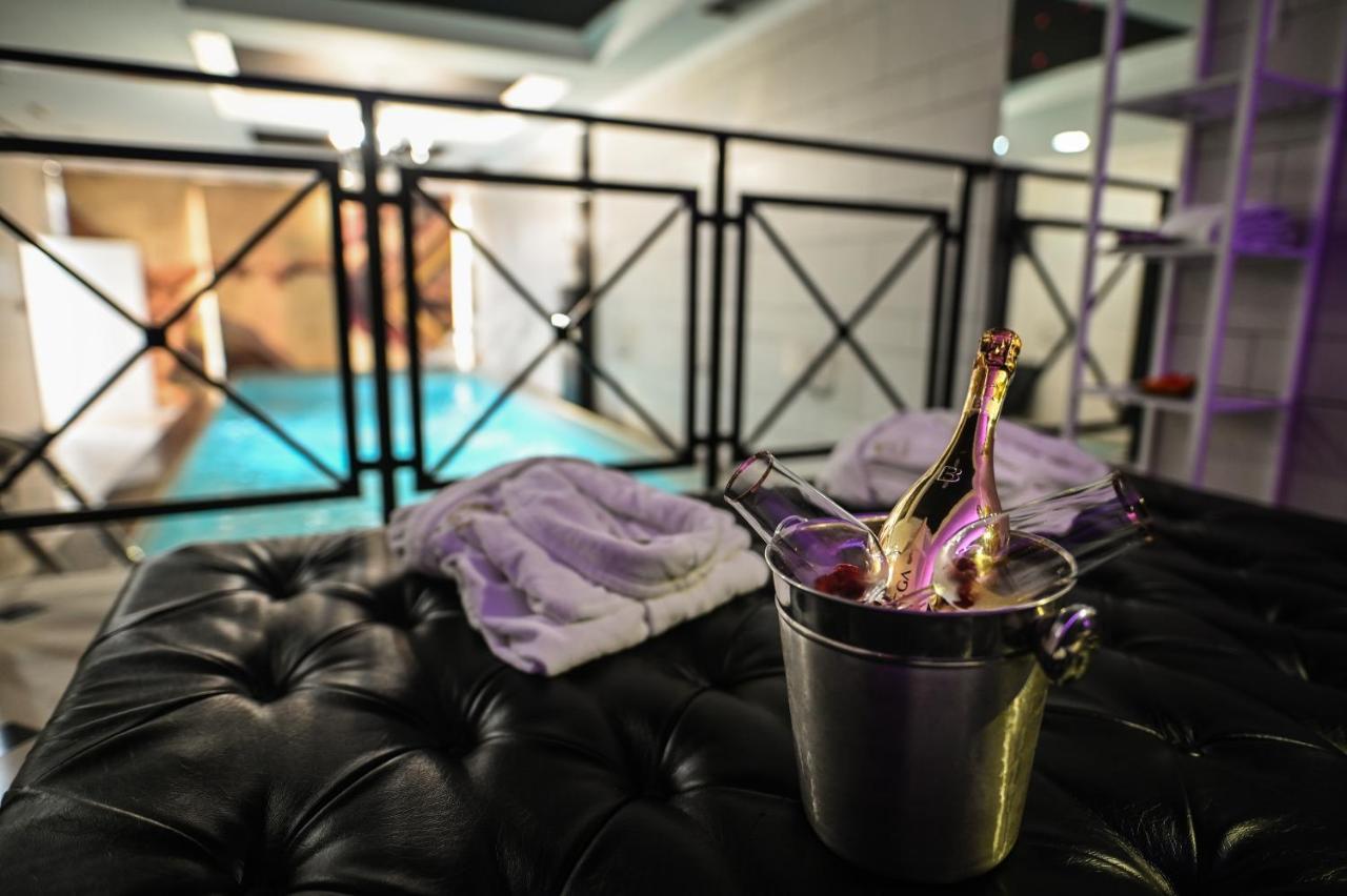 Garni Hotel Dash Novi Sad Exterior foto