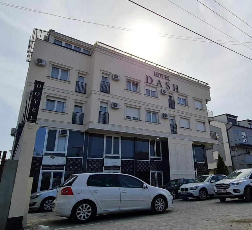 Garni Hotel Dash Novi Sad Exterior foto